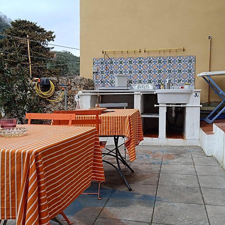 La Graziosa Dorata Lerici San Lorenzo Villa Indipendente 2 Persone Parcheggio Gratuito Экстерьер фото